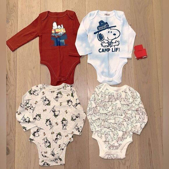 Oldnavy Unisex Baby Bodysuit Bundle 6-12 Months NWT - Picture 5 of 5